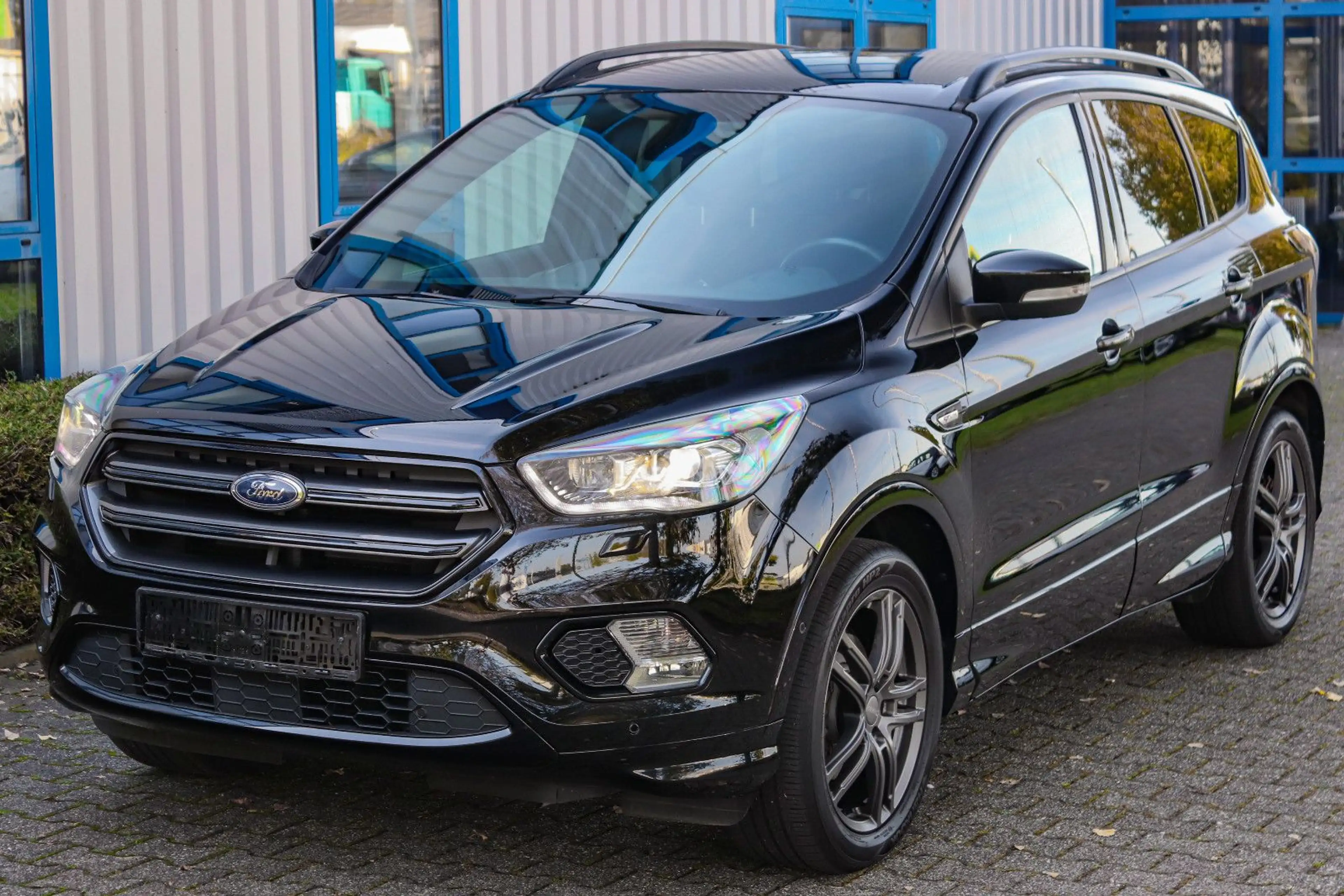 Ford Kuga ST-Line*T.LEDER*LED*KAMERA*KEYLESS*TEMP*AHK