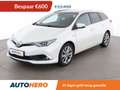 Toyota Auris 1.8 Hybrid Executive Wit - thumbnail 1