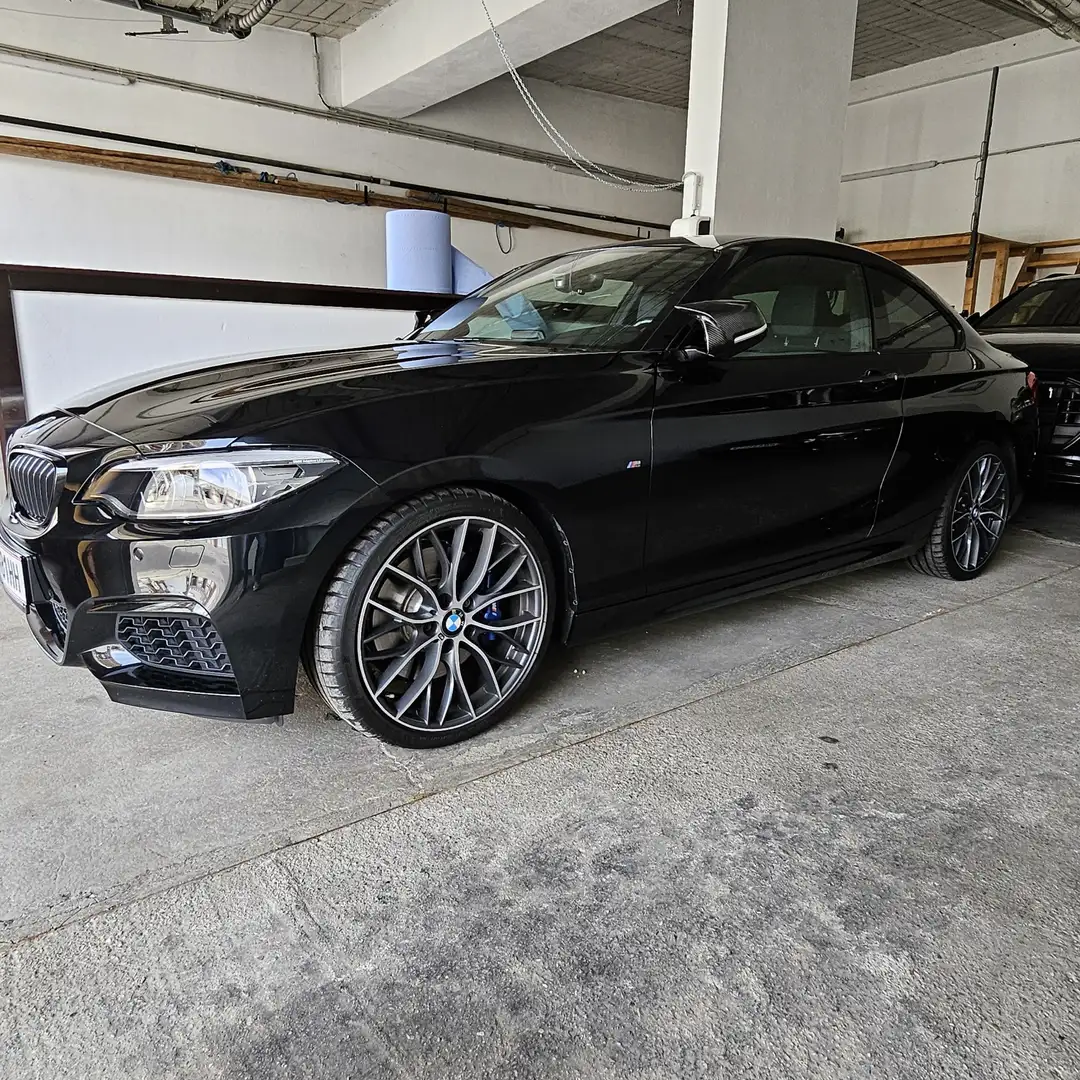 BMW 240 M240i Coupé xDrive Aut. Schwarz - 1