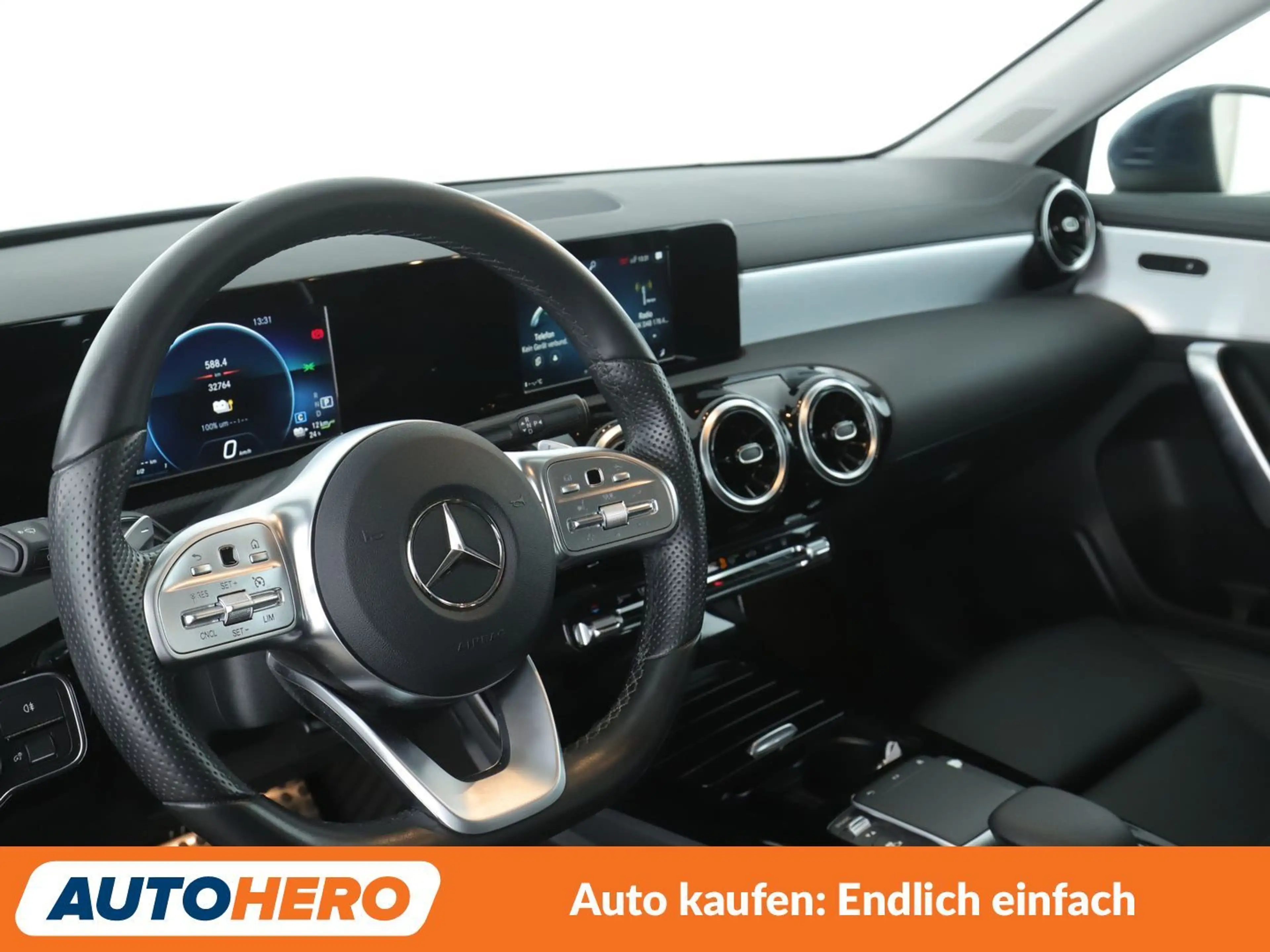 Mercedes-Benz A 250 A 250e AMG Line Aut.*NAVI*VC*TEMPO*CAM*PDC*SHZ*ALU — photo 11