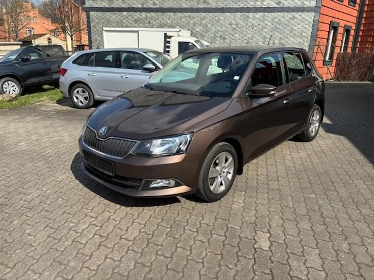 Skoda Fabia 1.0 TSI Ambition+KLIMA+SITZHEIZUNG+1.HAND+ Braun - 2