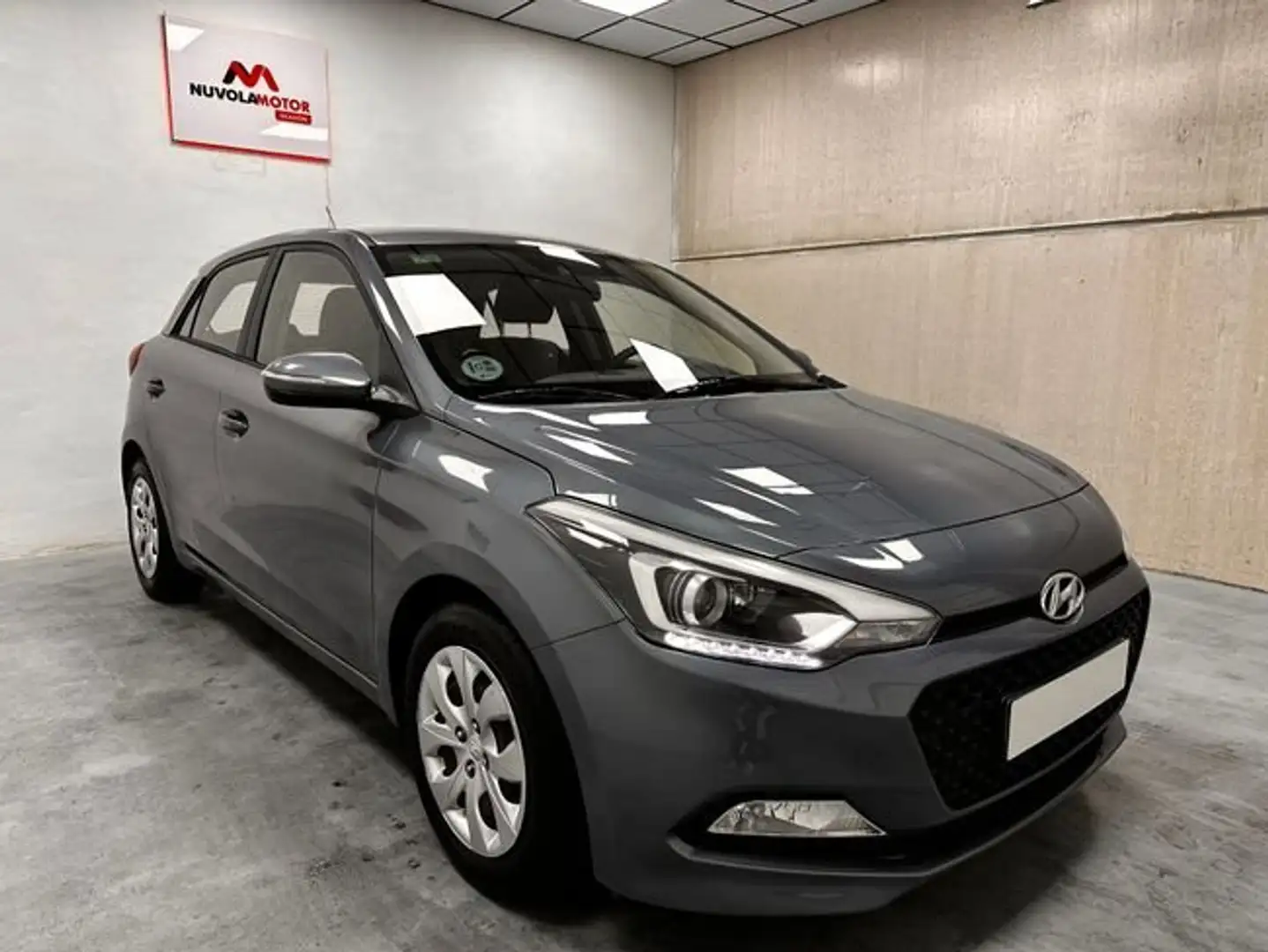 Hyundai i20 1.2 Klass Blau - 2