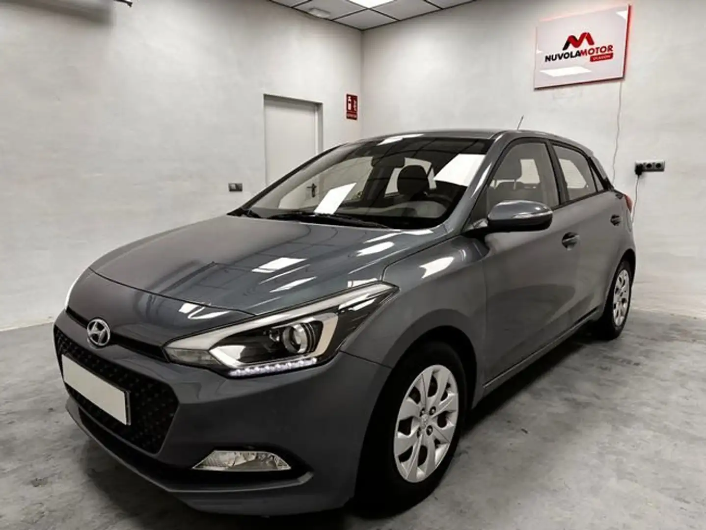 Hyundai i20 1.2 Klass Blau - 1