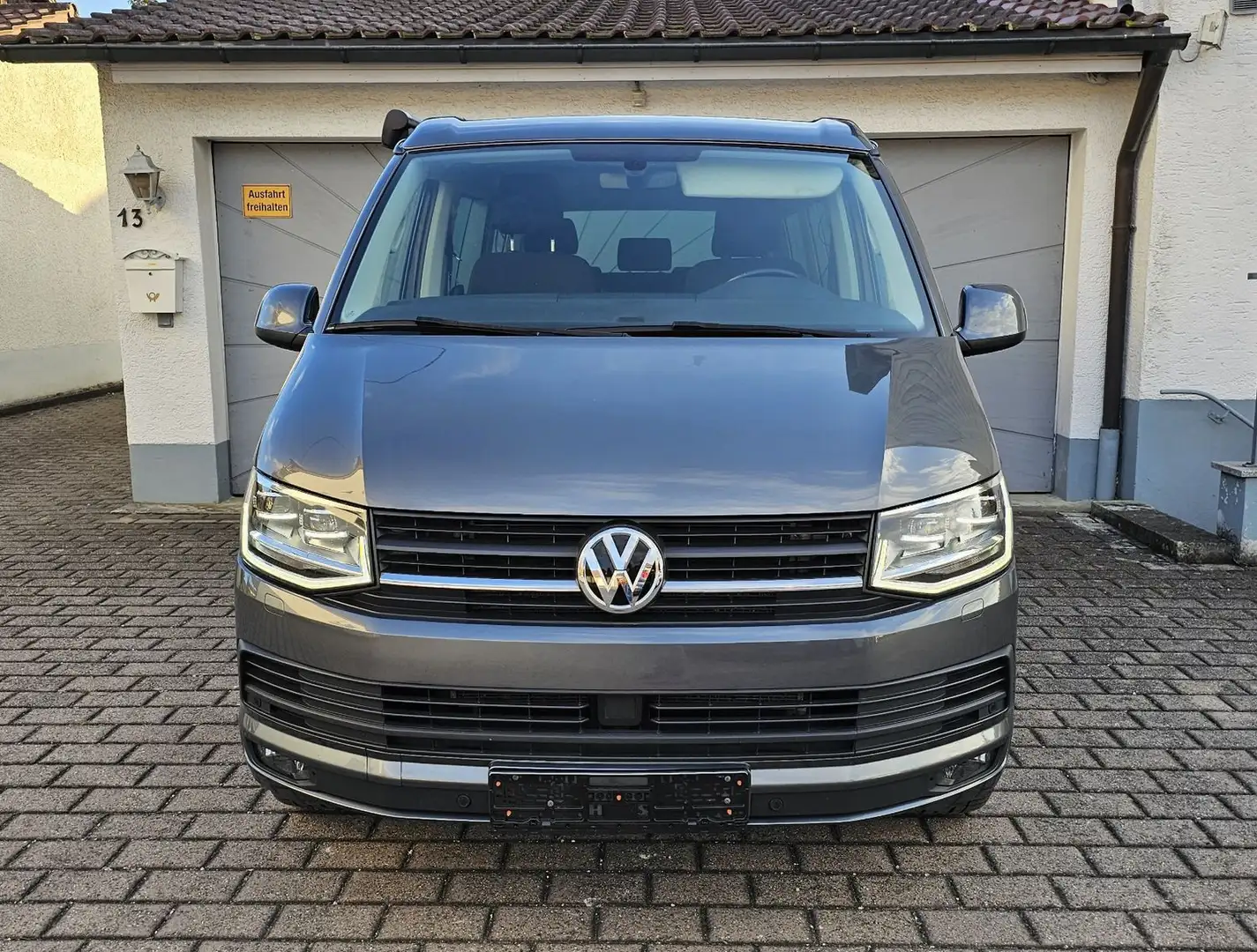 Volkswagen T6 California Beach Bulli 230V DSG LED AHK Gris - 2