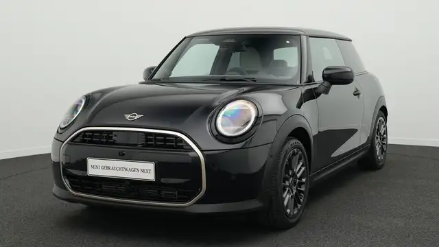 MINI Cooper C Favoured Trim