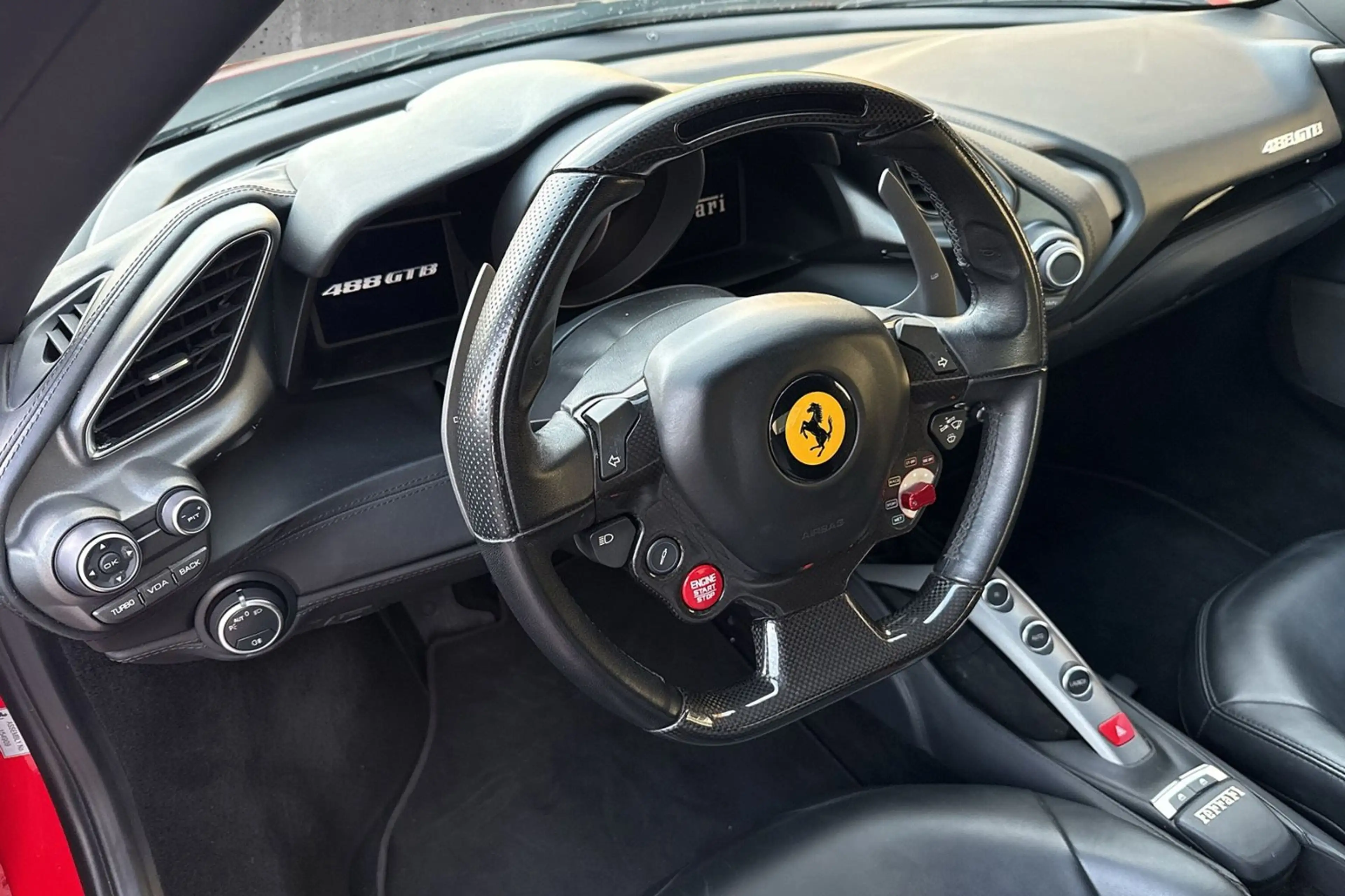 Ferrari 488 *Dt.Auto*LED Lenkrad*Kamera*Embleme — photo 13