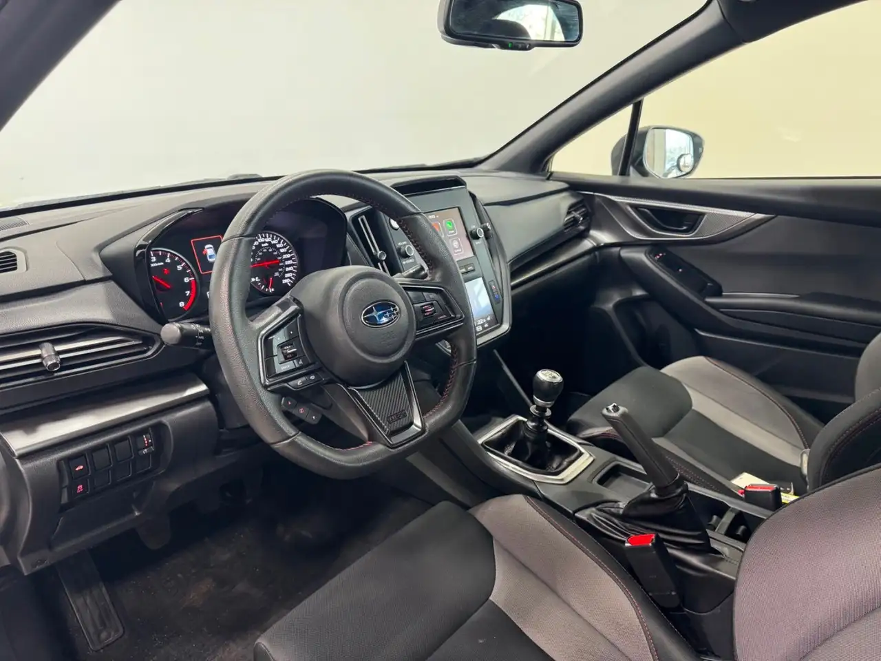 Subaru WRX снимка Subaru WRX