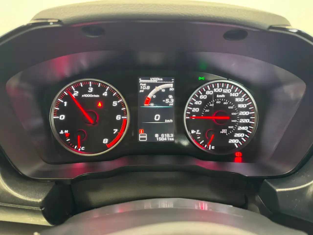 Subaru WRX снимка Subaru WRX
