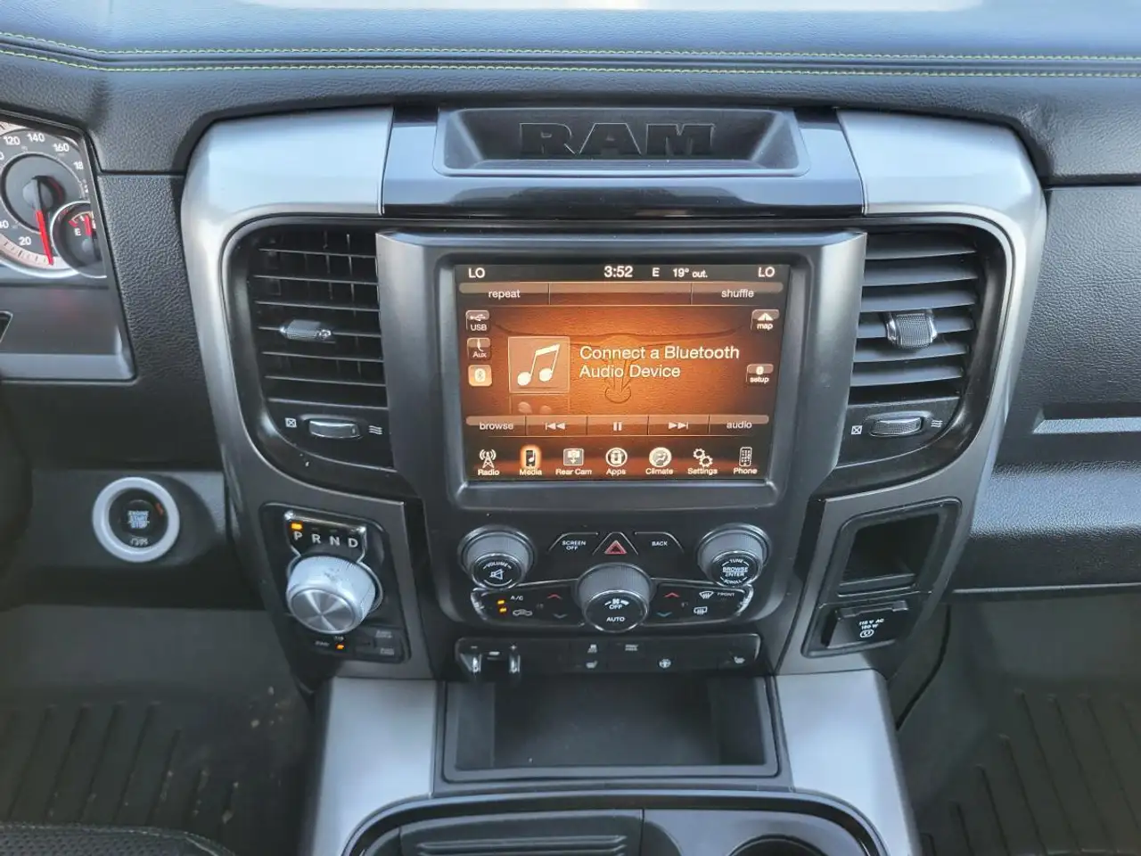 RAM 1500 fotografie RAM 1500