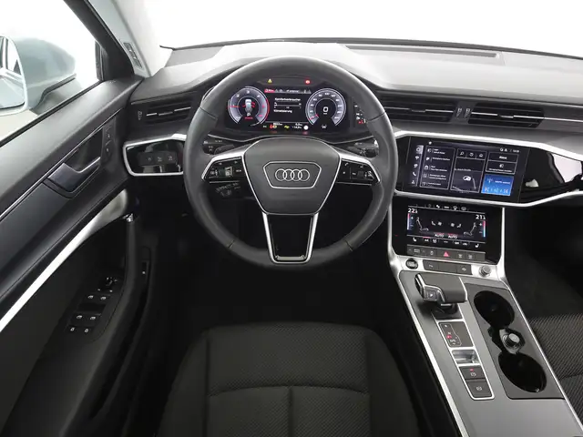 Audi A6 view 11