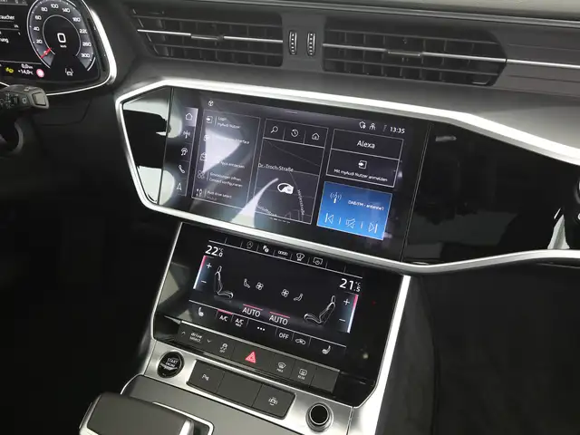 Audi A6 view 14