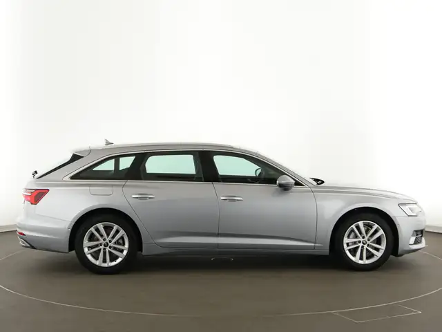 Audi A6 view 9