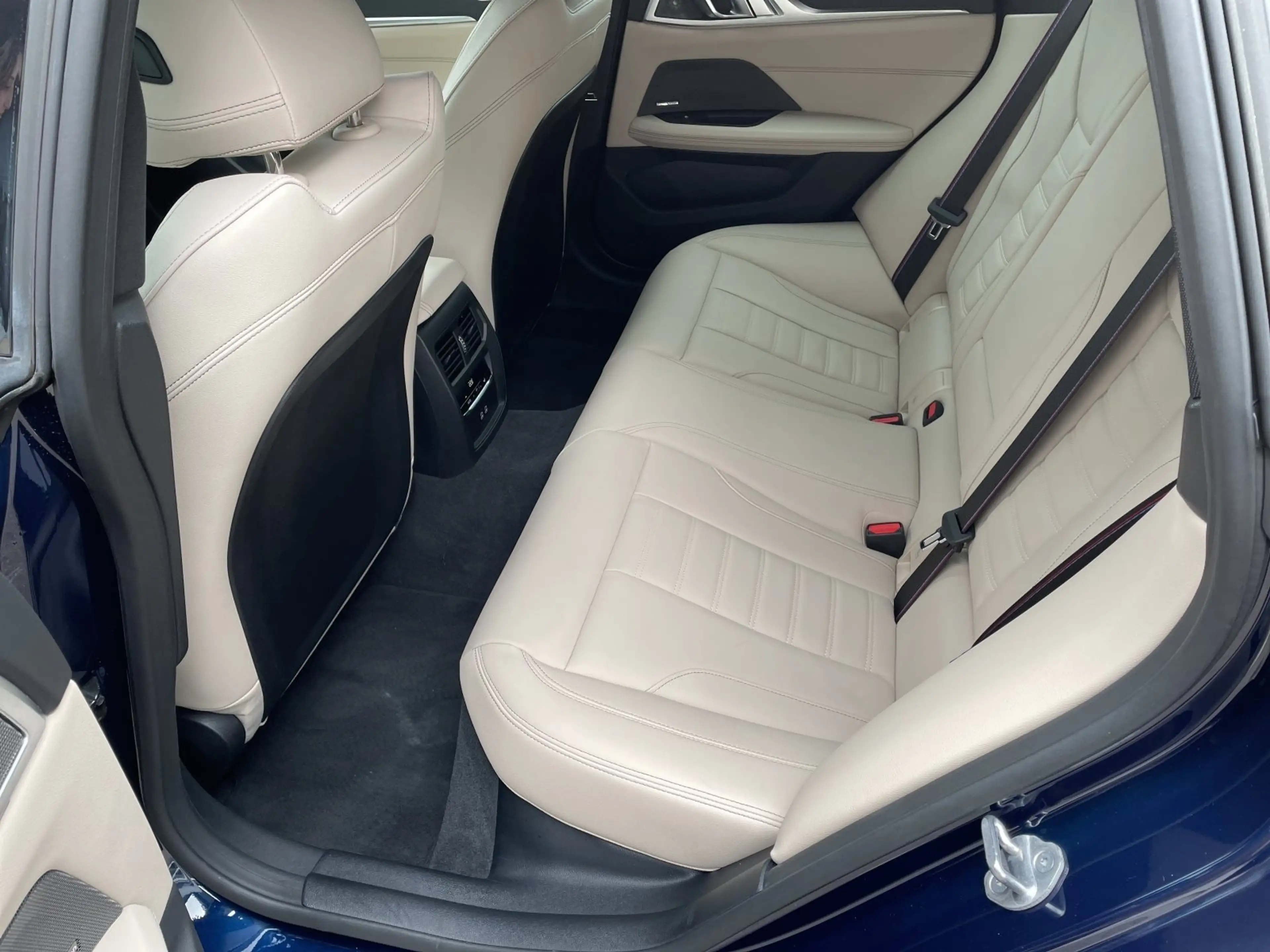 BMW 430 d xDrive Gran Coupé M Sportpaket Pro-Adaptives M F — photo 11