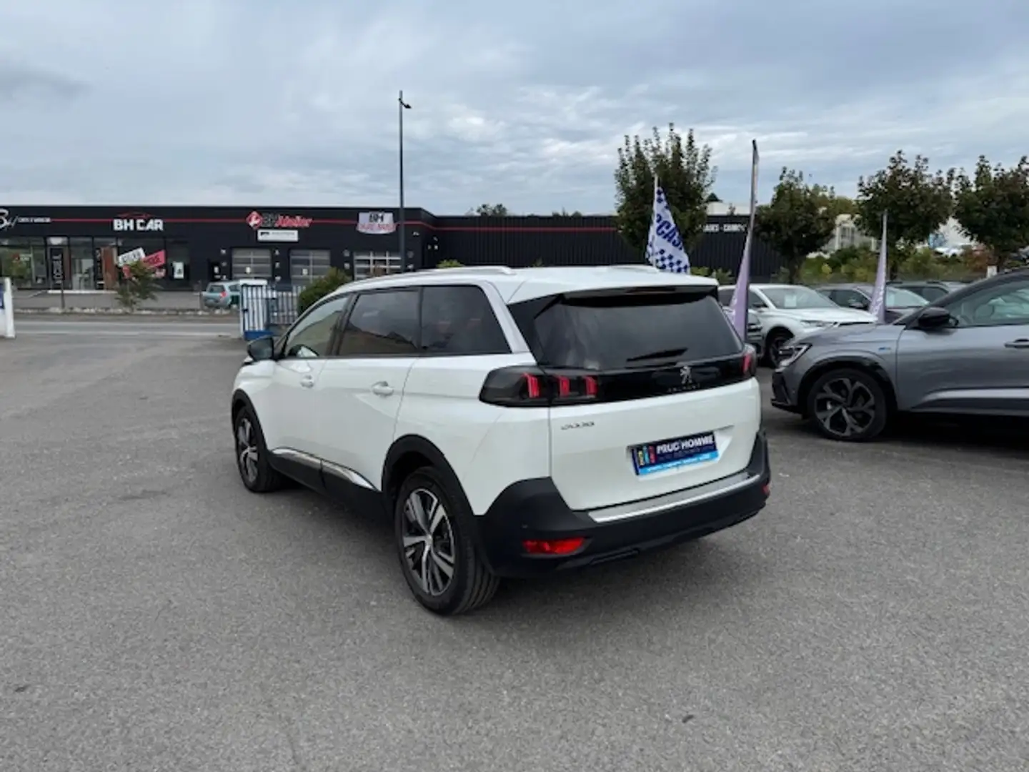 Peugeot 5008 HYBRID 136CH ALLURE PACK + PARK ASSIST Blanc - 2