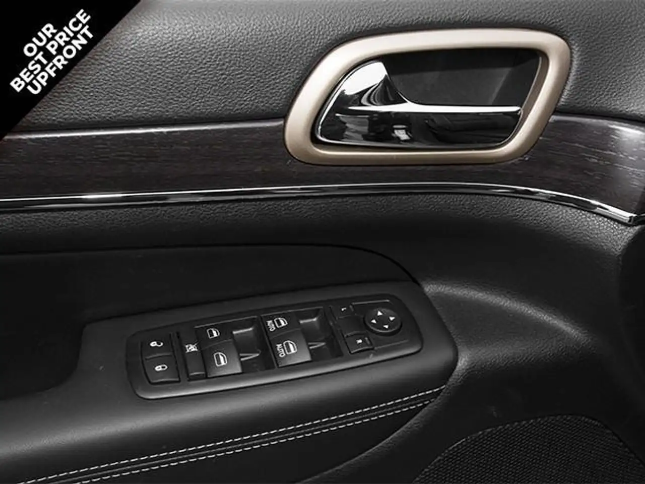 Jeep Grand Cherokee снимка Jeep Grand Cherokee
