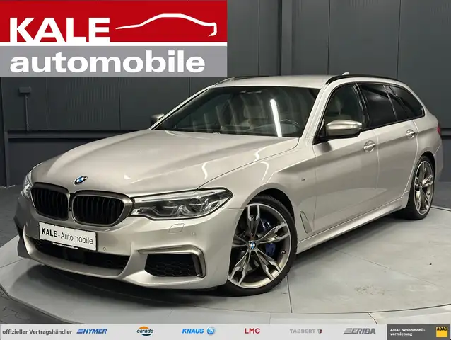 BMW M550 d Touring xDrive *NightVision/LEDER/B&W/AHK*Standh