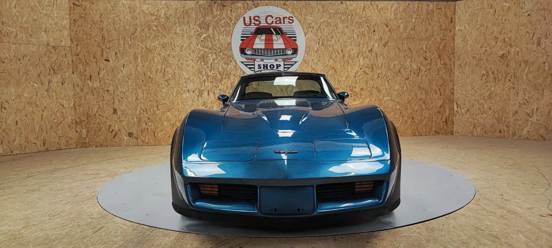 Chevrolet Corvette Blau - 2