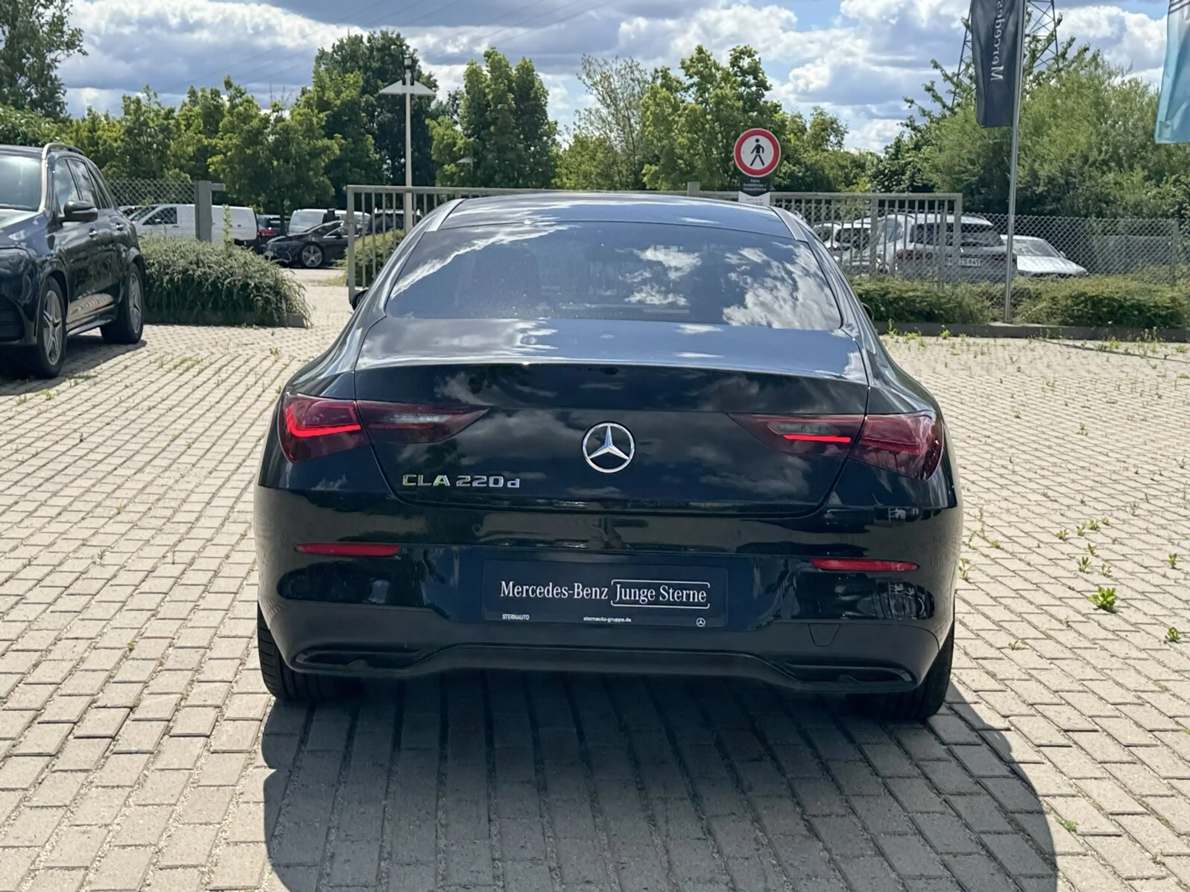 Mercedes-Benz CLA 220 CLA 220 d Coupé Progressive Advanced+ Night Navi/Autom. — photo 5