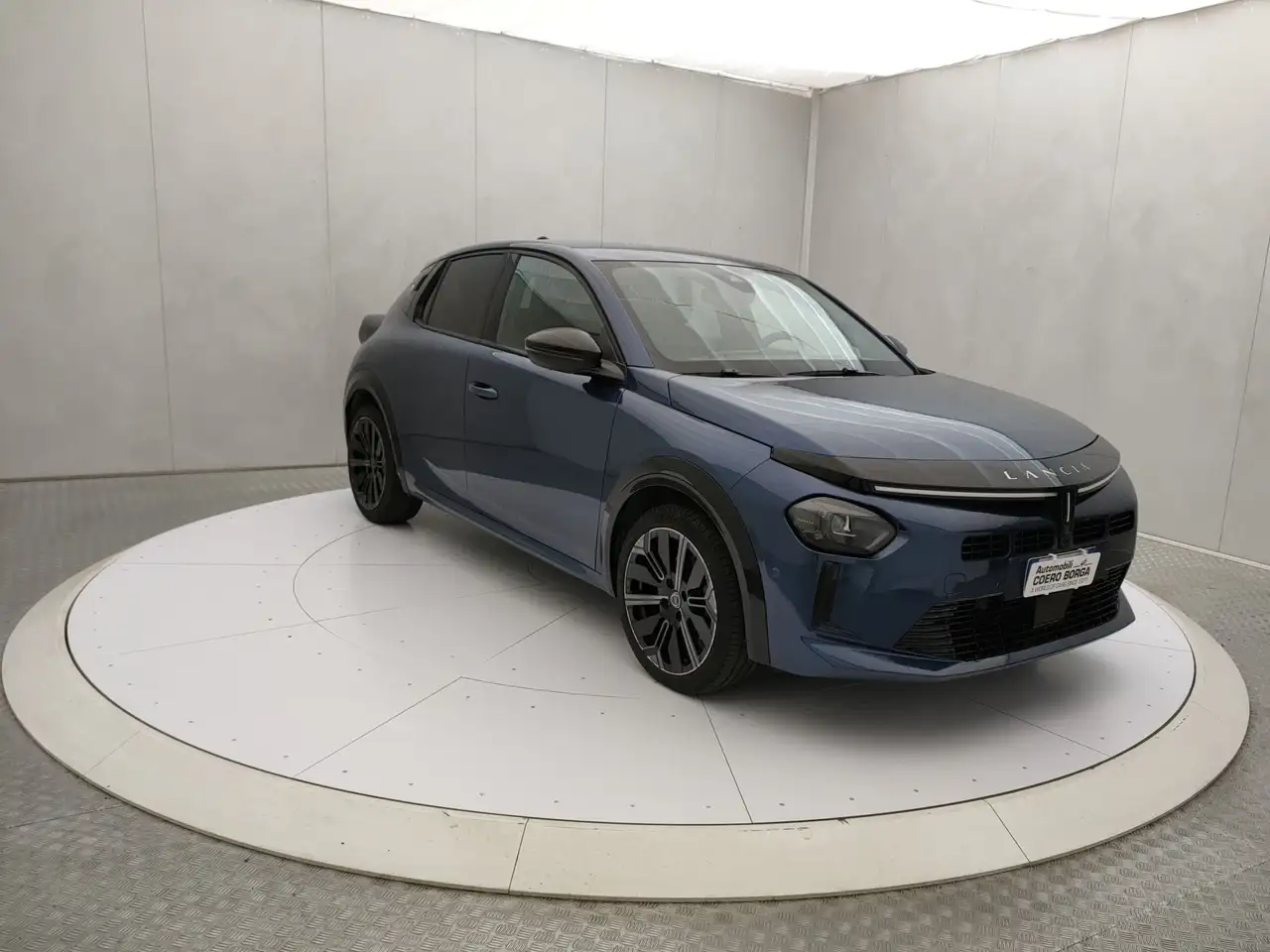 Lancia Ypsilon