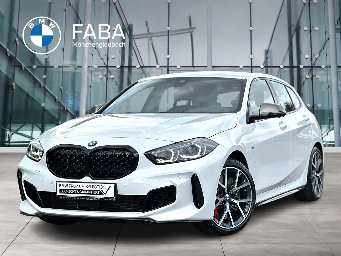 BMW 135 M135i xDrive HiFi DAB LED WLAN Tempomat Weiß - 1