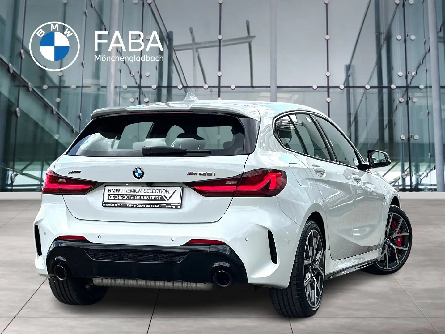 BMW 135 M135i xDrive HiFi DAB LED WLAN Tempomat Weiß - 2