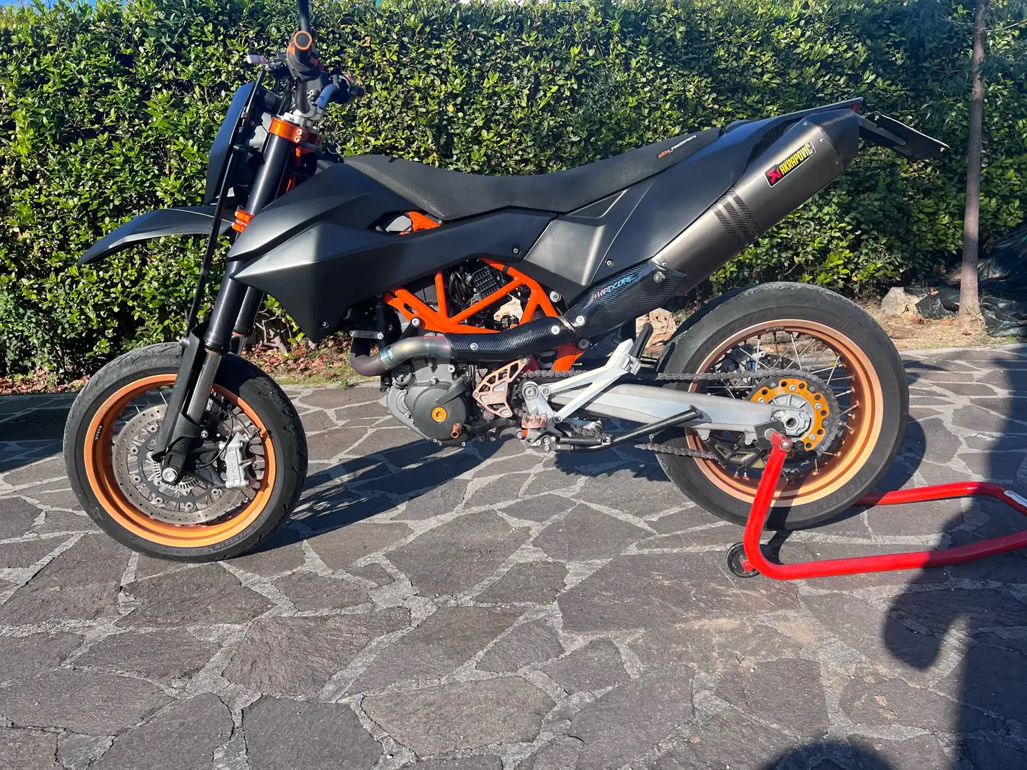 KTM 690 SMC R - 1