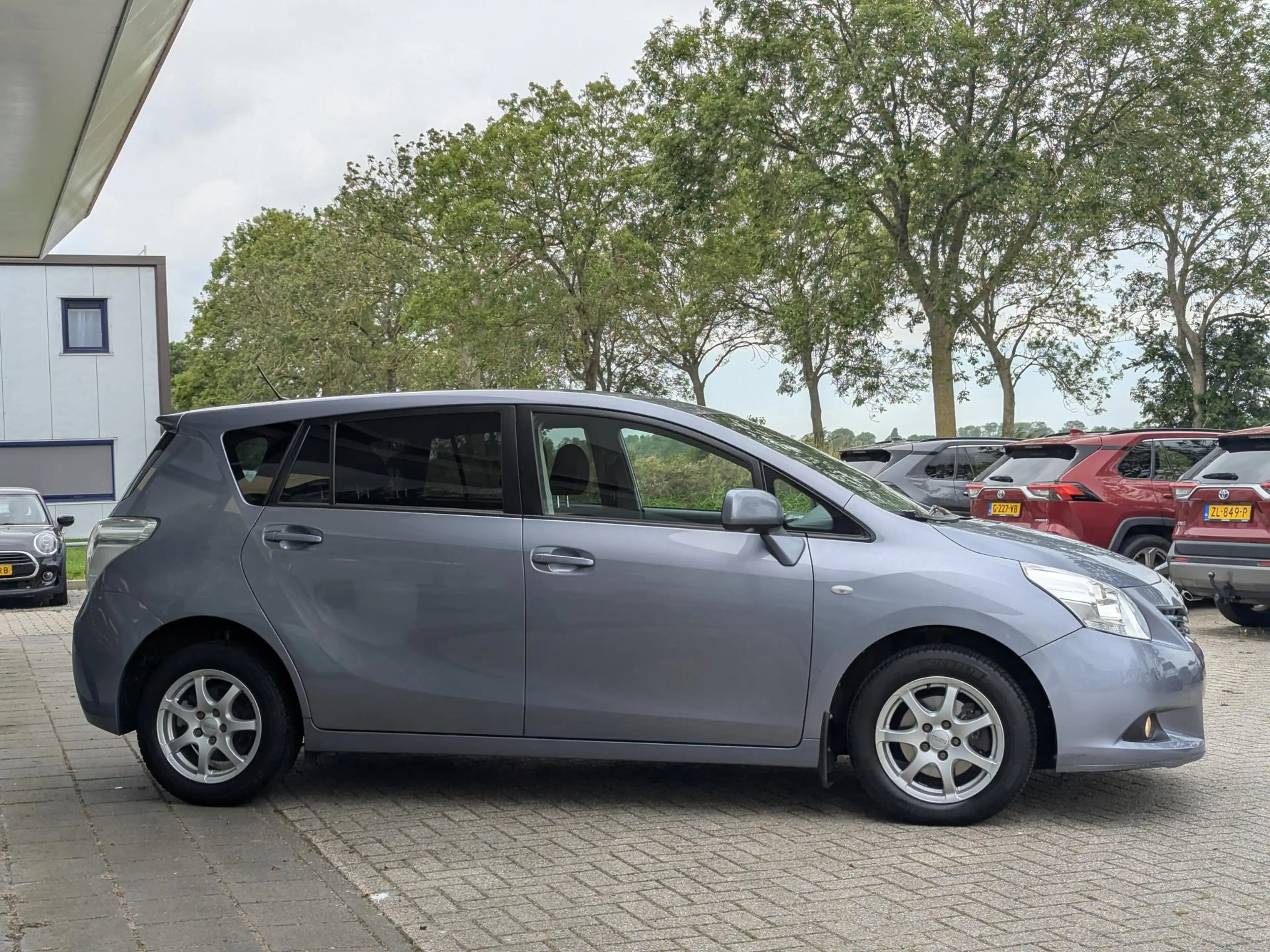Toyota Verso 1.8 VVT-i Dynamic 7 persoons | Stoelverwarming | C — photo 4