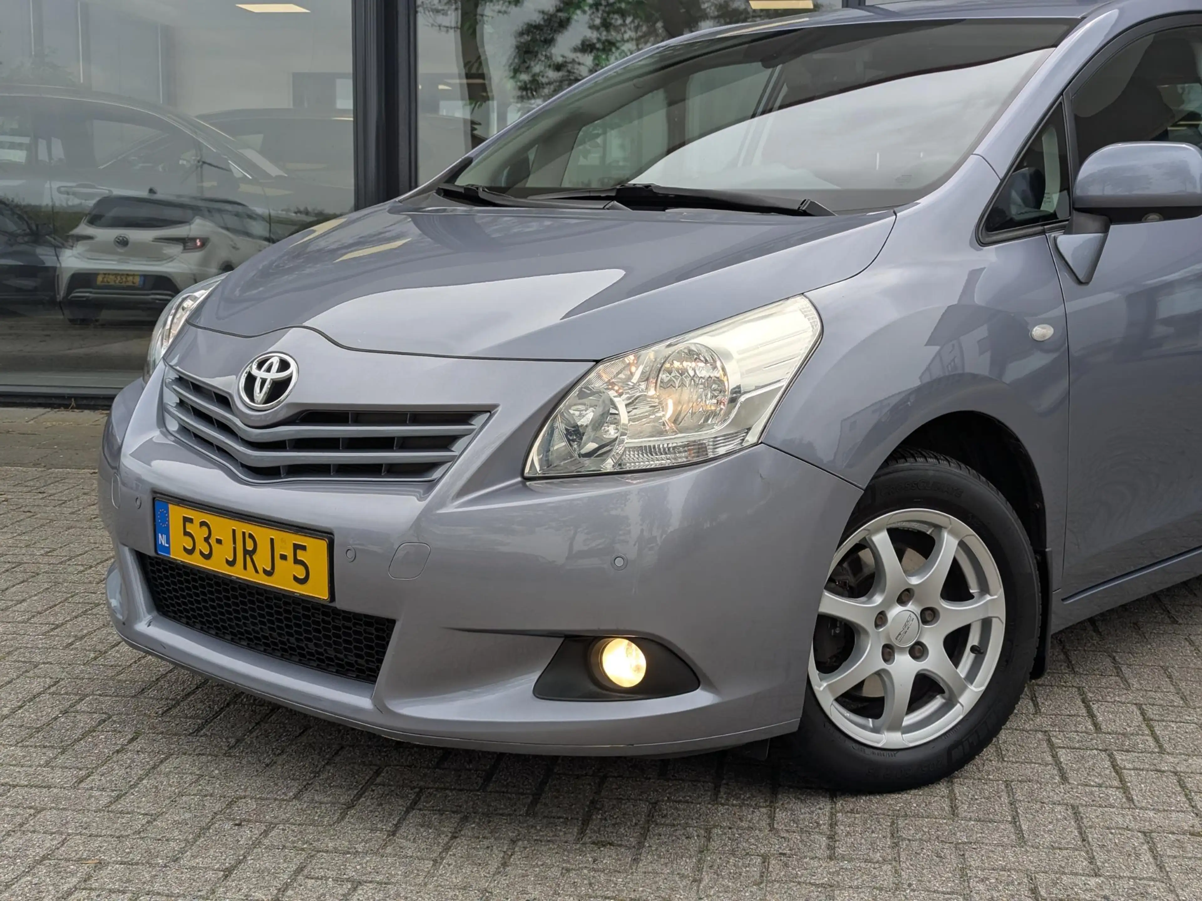 Toyota Verso 1.8 VVT-i Dynamic 7 persoons | Stoelverwarming | C — photo 7