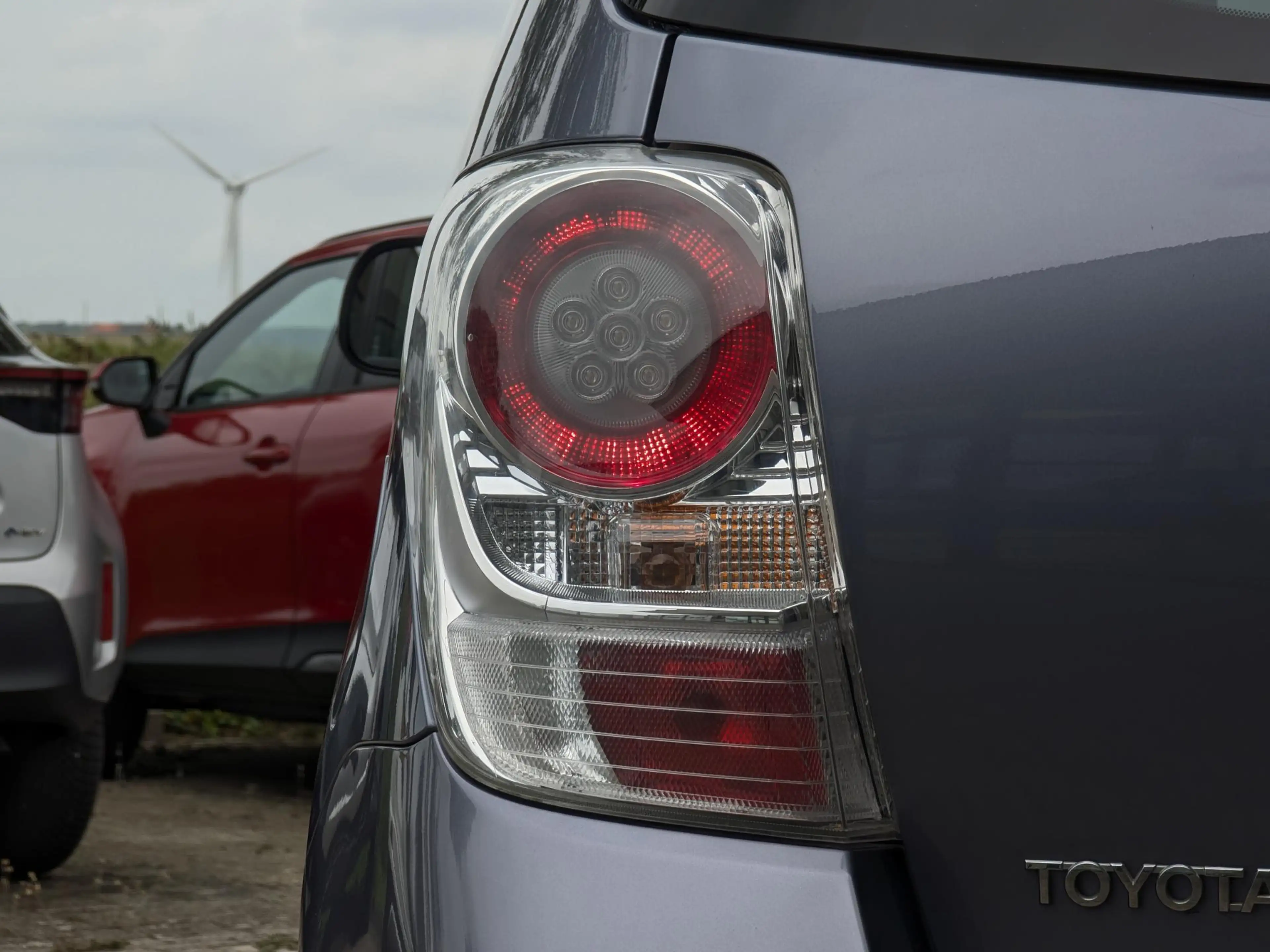 Toyota Verso 1.8 VVT-i Dynamic 7 persoons | Stoelverwarming | C — photo 11