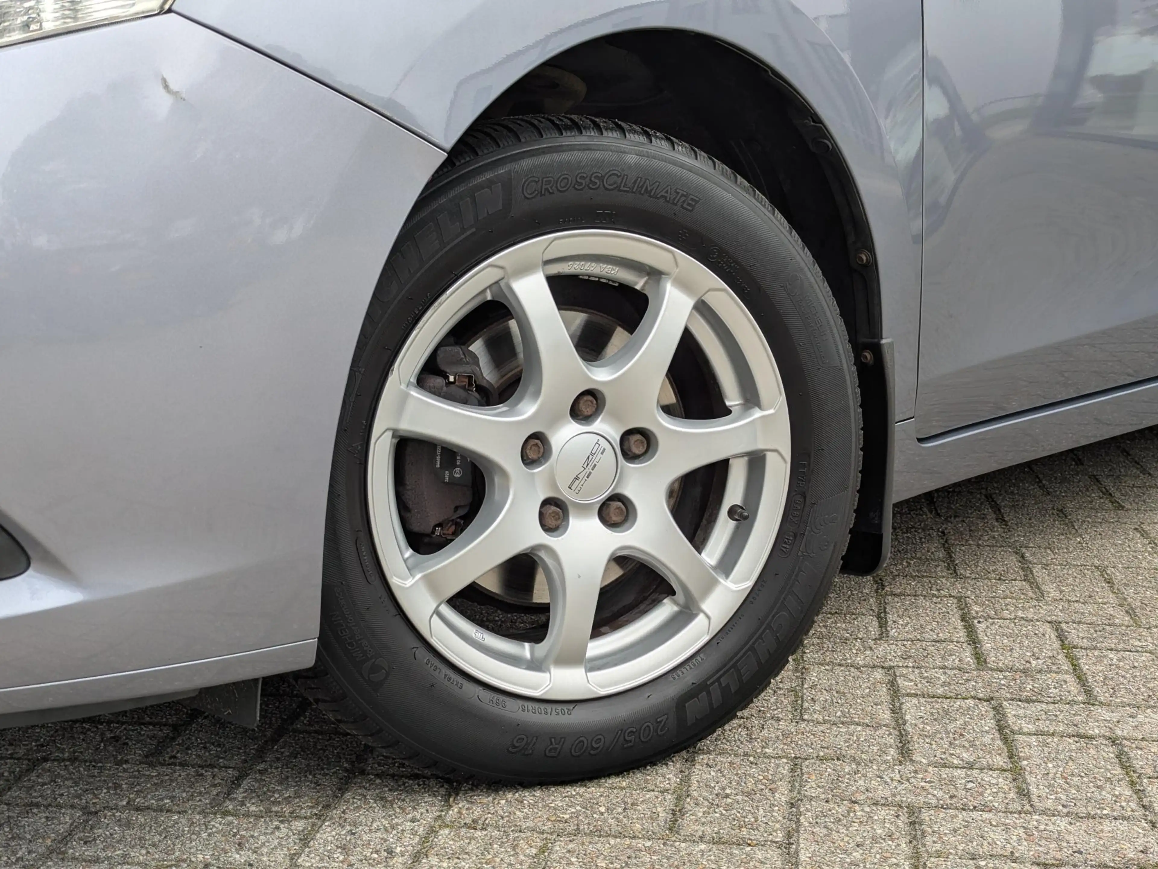 Toyota Verso 1.8 VVT-i Dynamic 7 persoons | Stoelverwarming | C — photo 2