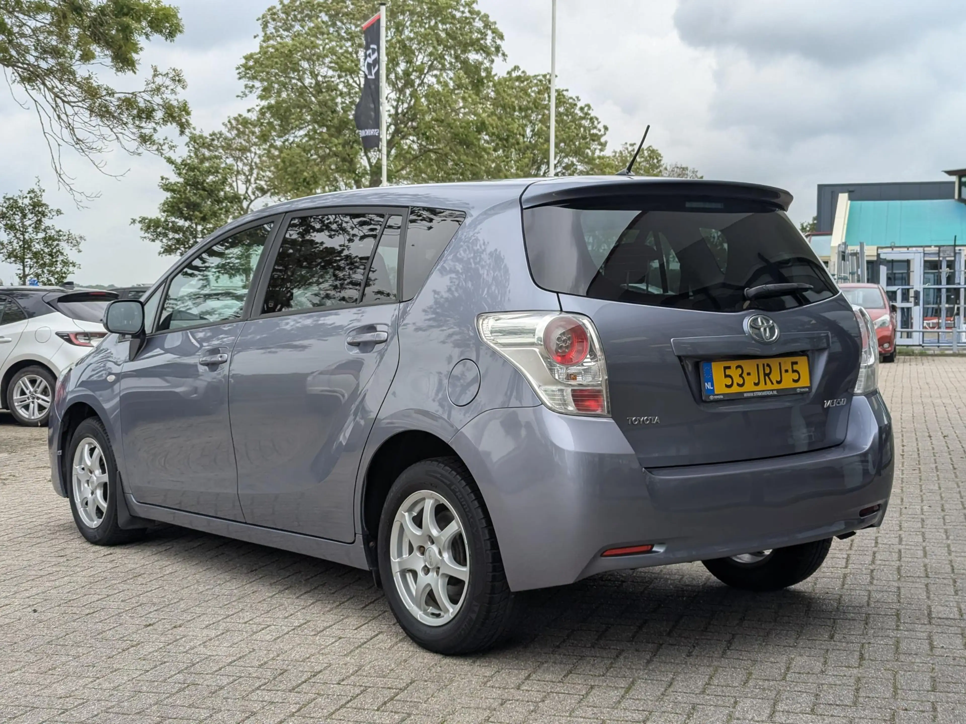 Toyota Verso 1.8 VVT-i Dynamic 7 persoons | Stoelverwarming | C — photo 10