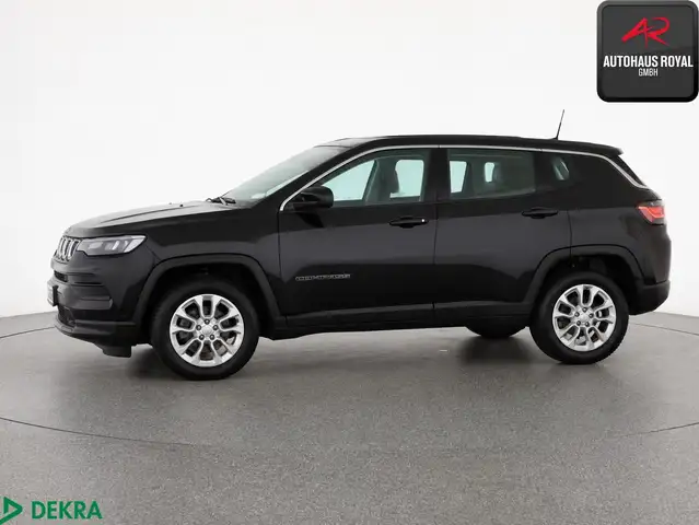 Jeep Compass view 2