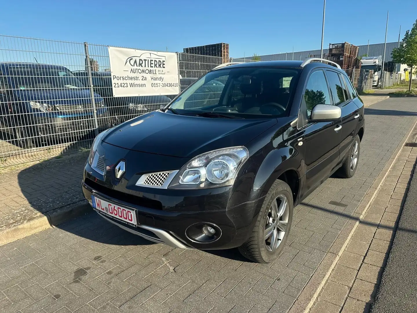 Renault Koleos BOSE Edition *4x4*EURO 5*LEDER*AHK*ALU*- Negru - 1