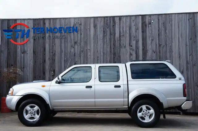 Nissan Navara 2.5 DCi 4X4 DoubleCab Klima AHK Pick-Up