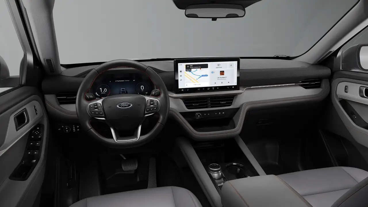 Ford Explorer снимка Ford Explorer