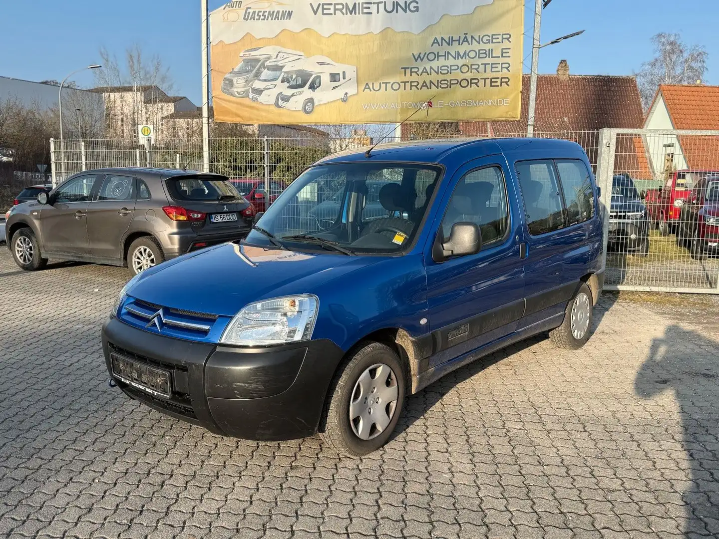 Citroen Berlingo 1.4i Advance 5-Sitze AHK 8xRad Tüv04.26 Blau - 1