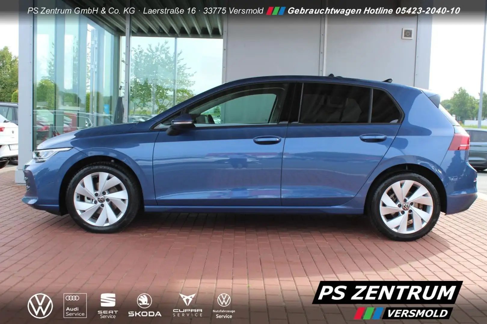 Volkswagen Golf VIII 1.5 TSI Life APP PANO ACC Bluetooth Navi Bleu - 2