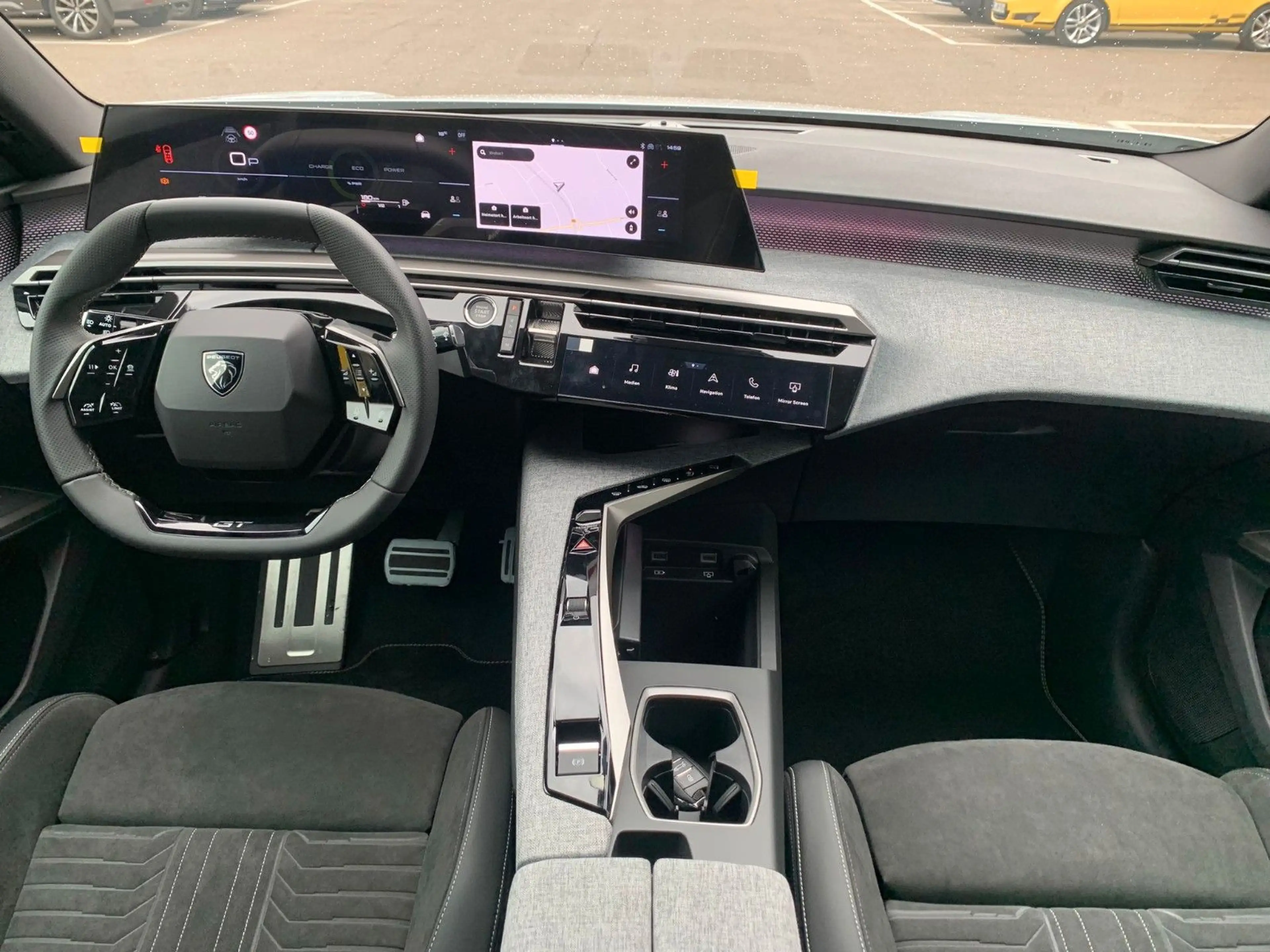 Peugeot 5008 Hybrid 145 GT Exclusive 5 Jahre Garantie — photo 9