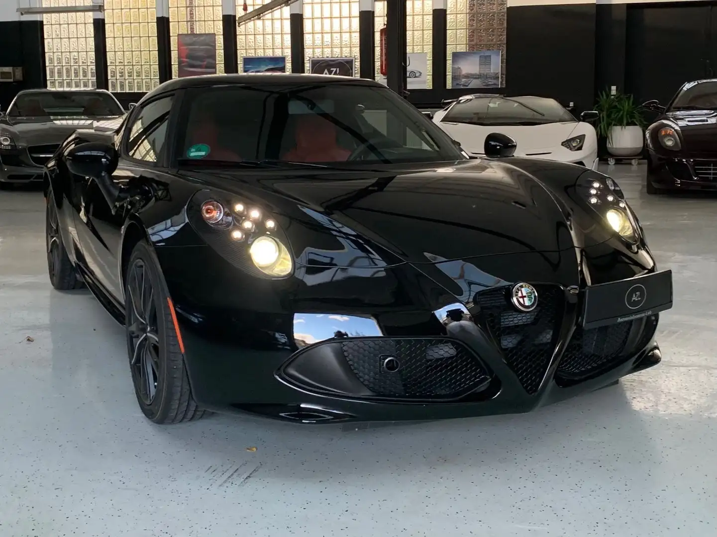 Alfa Romeo 4C 1750 TBi/Carbon/Leder Schwarz - 2