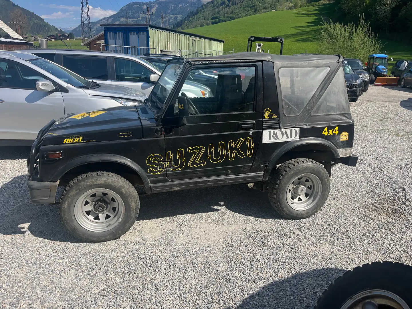 Suzuki SJ 413 SJ 413 LX 4WD Cabrio Schwarz - 2