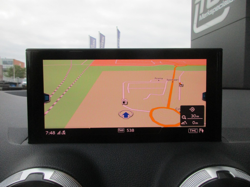 Audi Q2 35 TFSI S Edition 150pk — photo 18