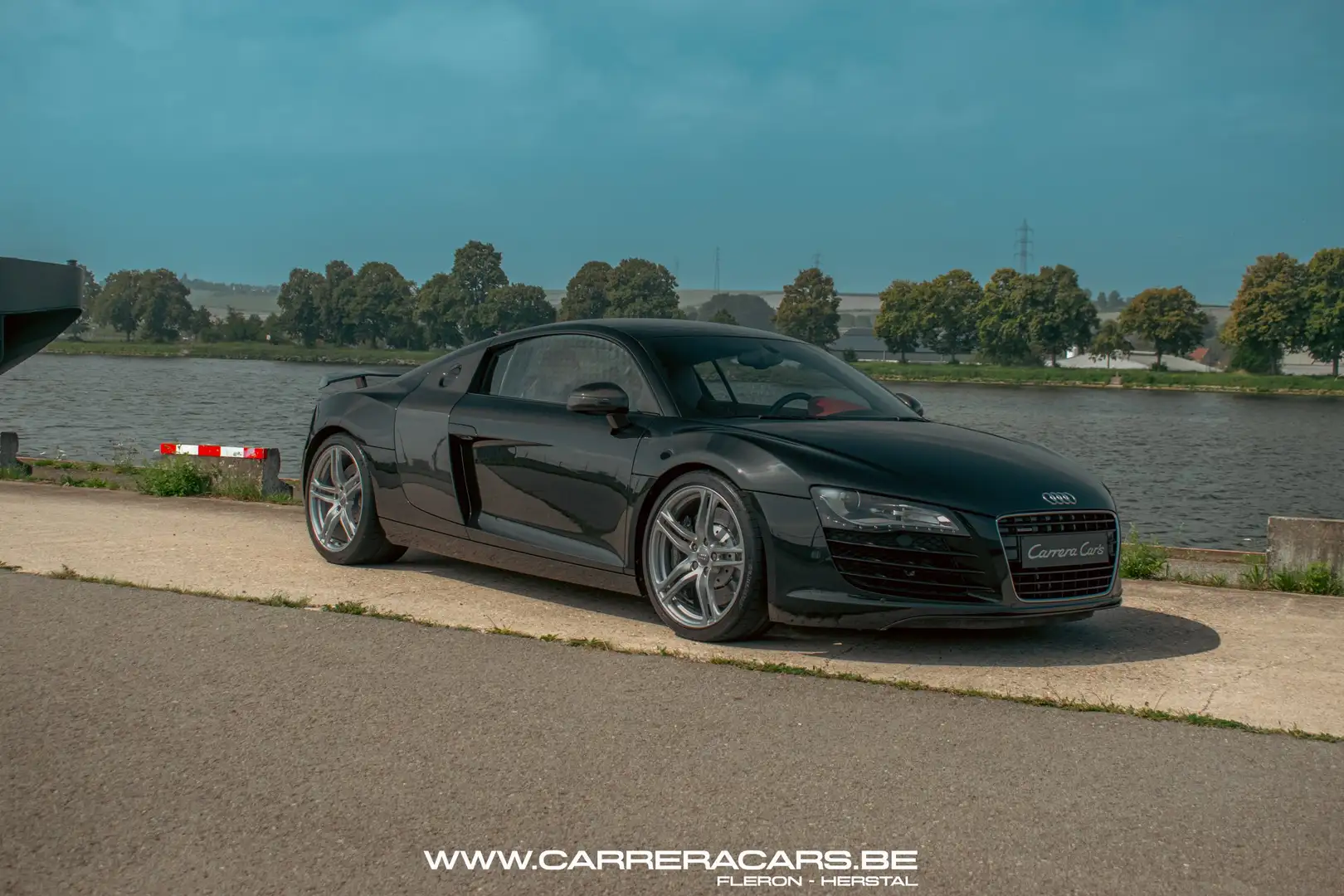 Audi R8 4.2i V8 Quattro R-tronic*|1HAND*CARBON*CAMERA*| Black - 2
