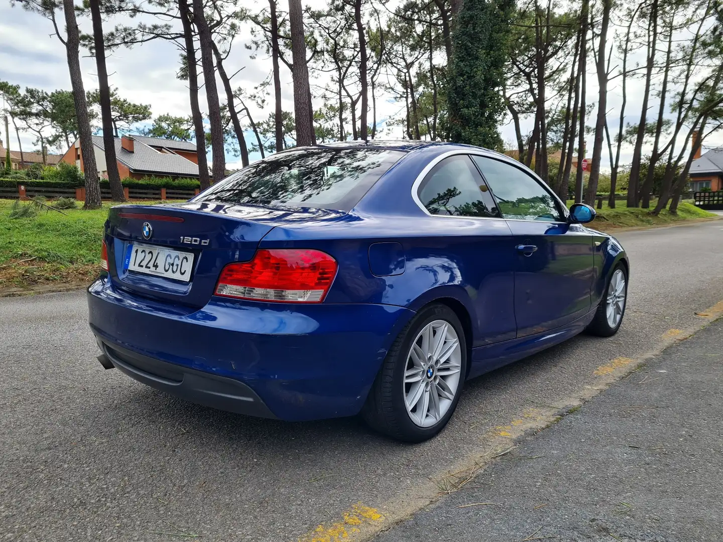 BMW 120 120d Coupé - 2
