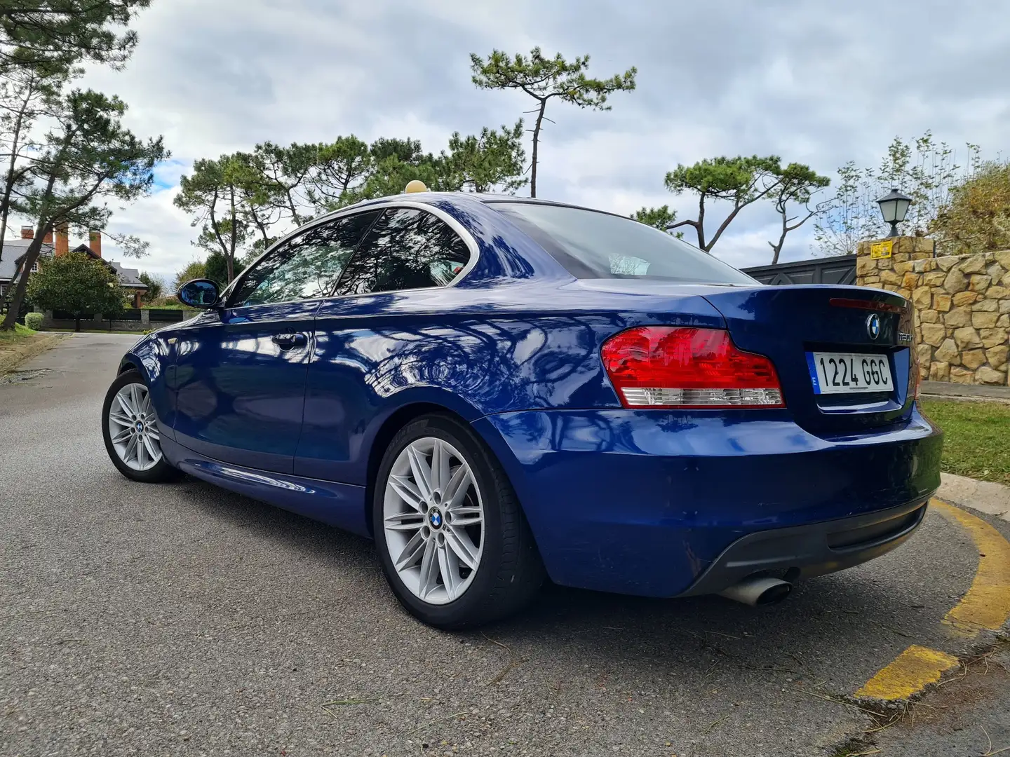 BMW 120 120d Coupé - 1