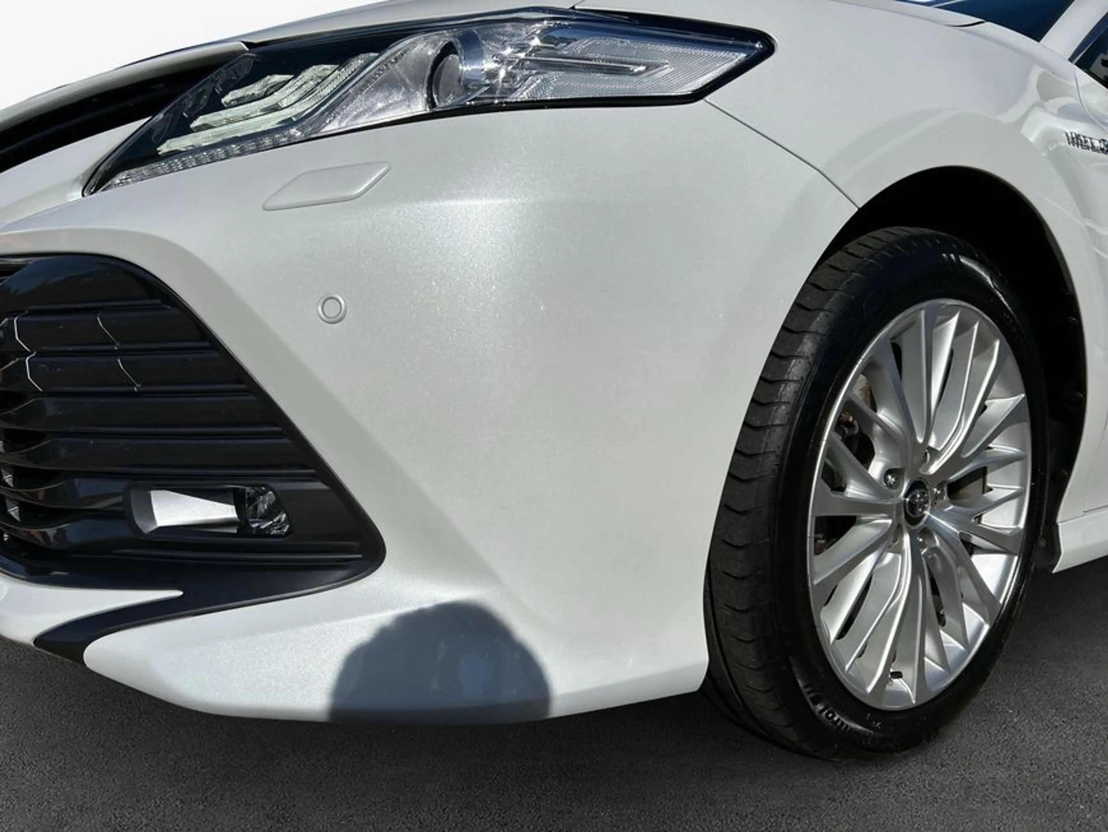 Toyota Camry 2.5 Hybrid Executive — photo 6