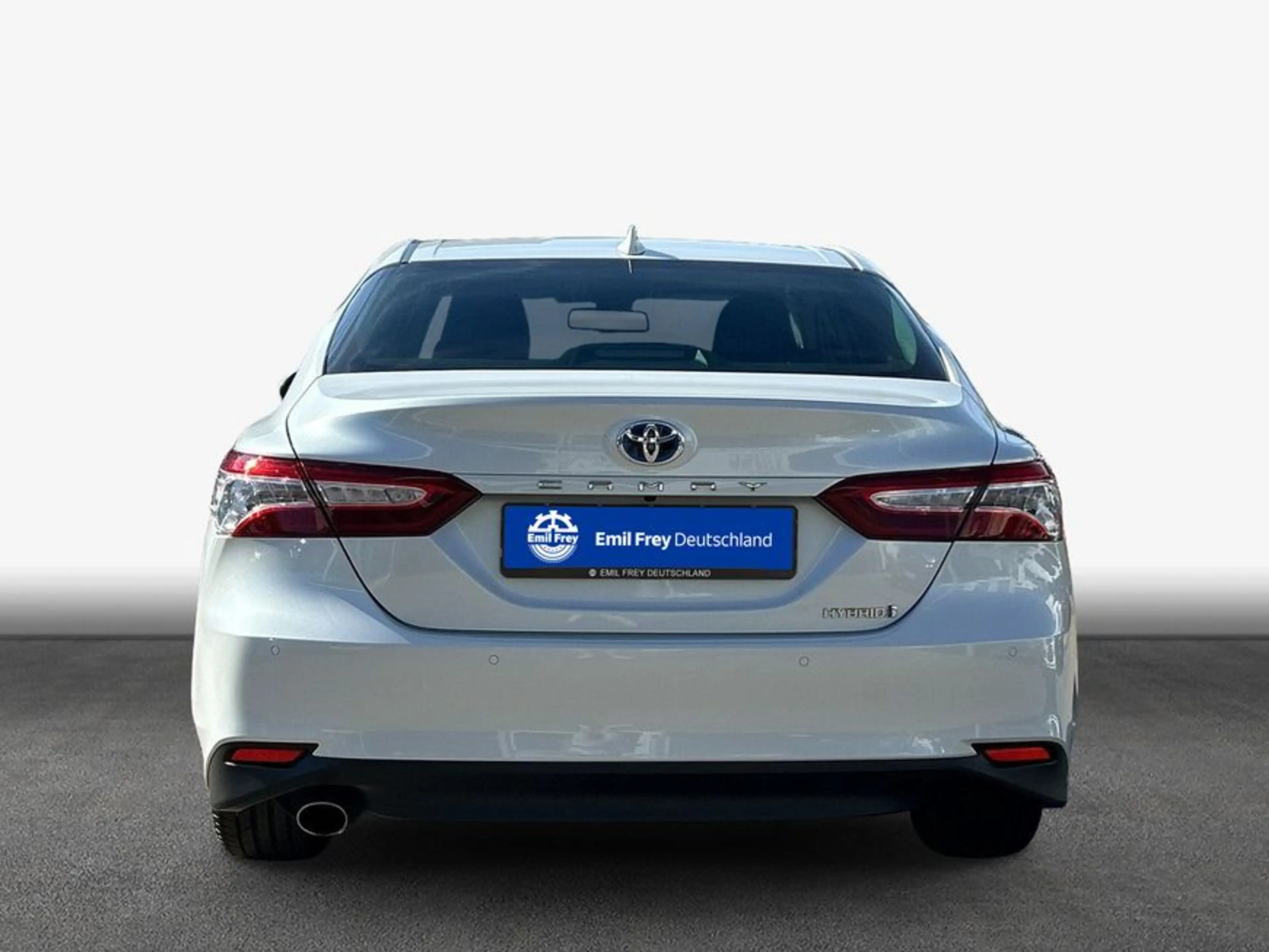 Toyota Camry 2.5 Hybrid Executive — photo 5
