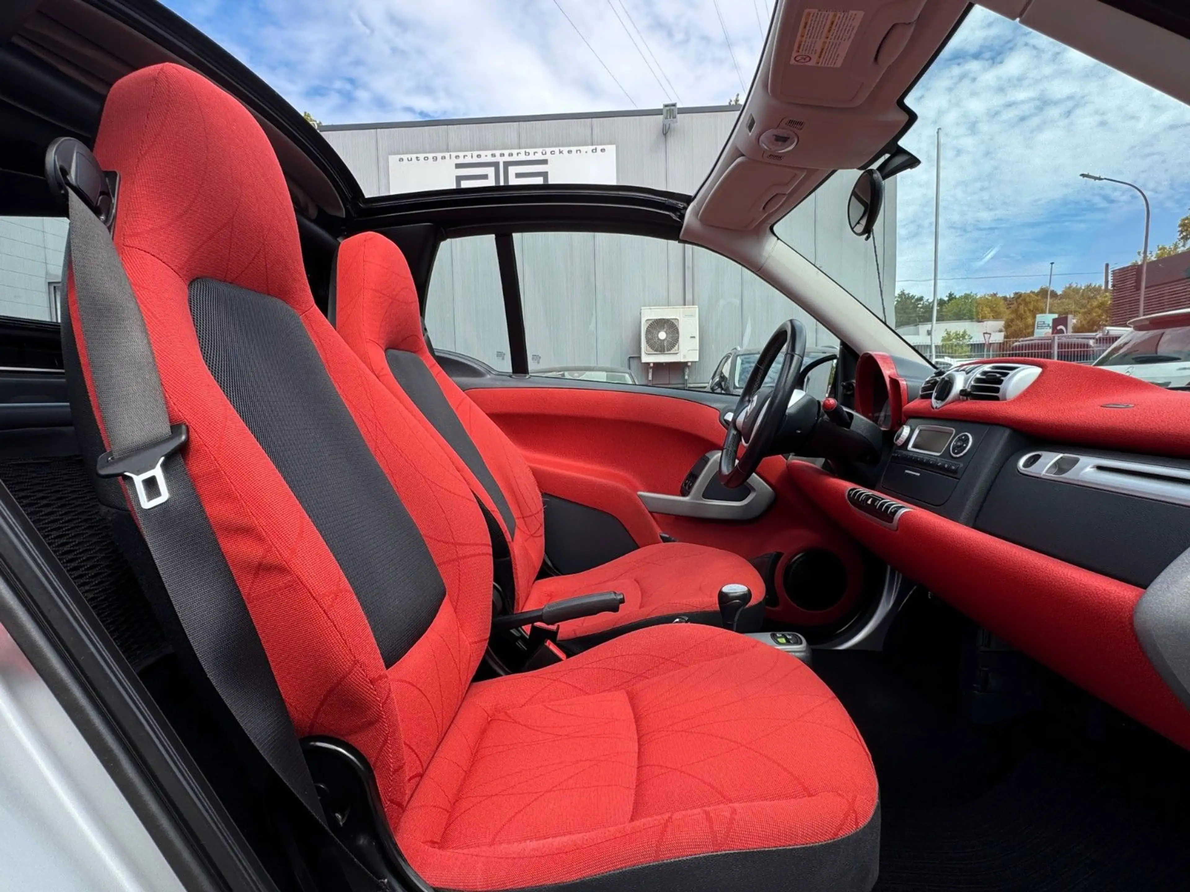 smart forTwo Cabrio *2.Hand/Klima/Sitzheizung/15"Alus* — photo 8