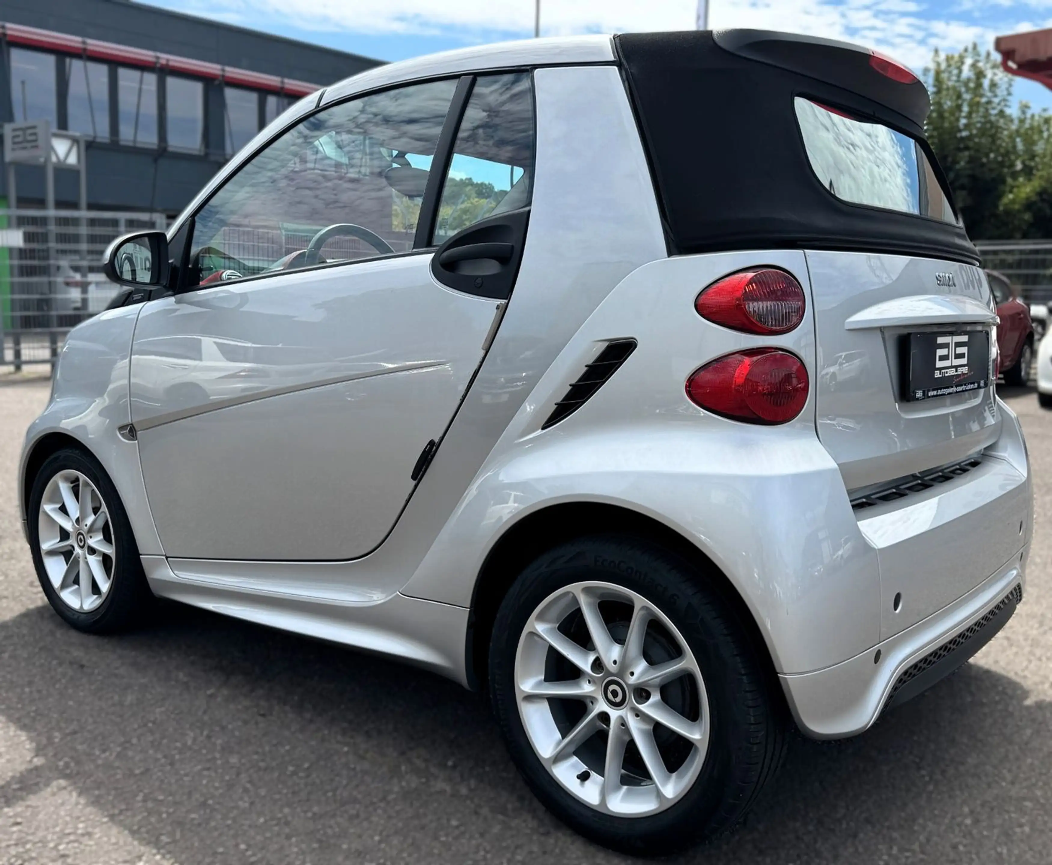 smart forTwo Cabrio *2.Hand/Klima/Sitzheizung/15"Alus* — photo 4