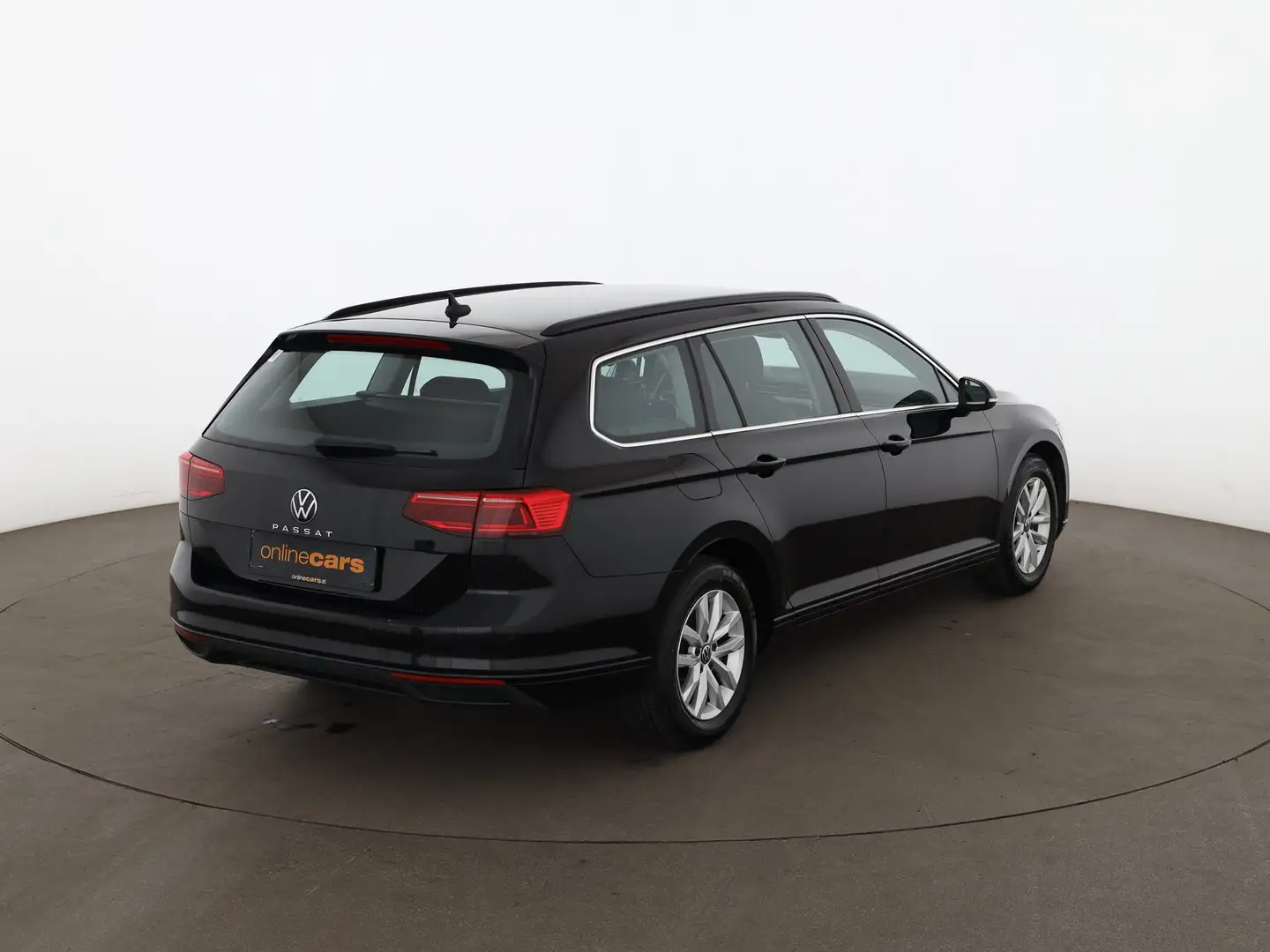 Volkswagen Passat Variant 2.0 TDI Business Aut MATRIX RADAR Schwarz - 2