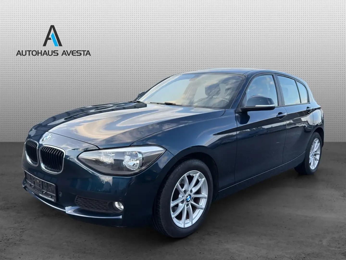 BMW 116 d/ NUR 46tKM/ AUTOMATIK / GARANTIE/ NAVI / Blau - 1